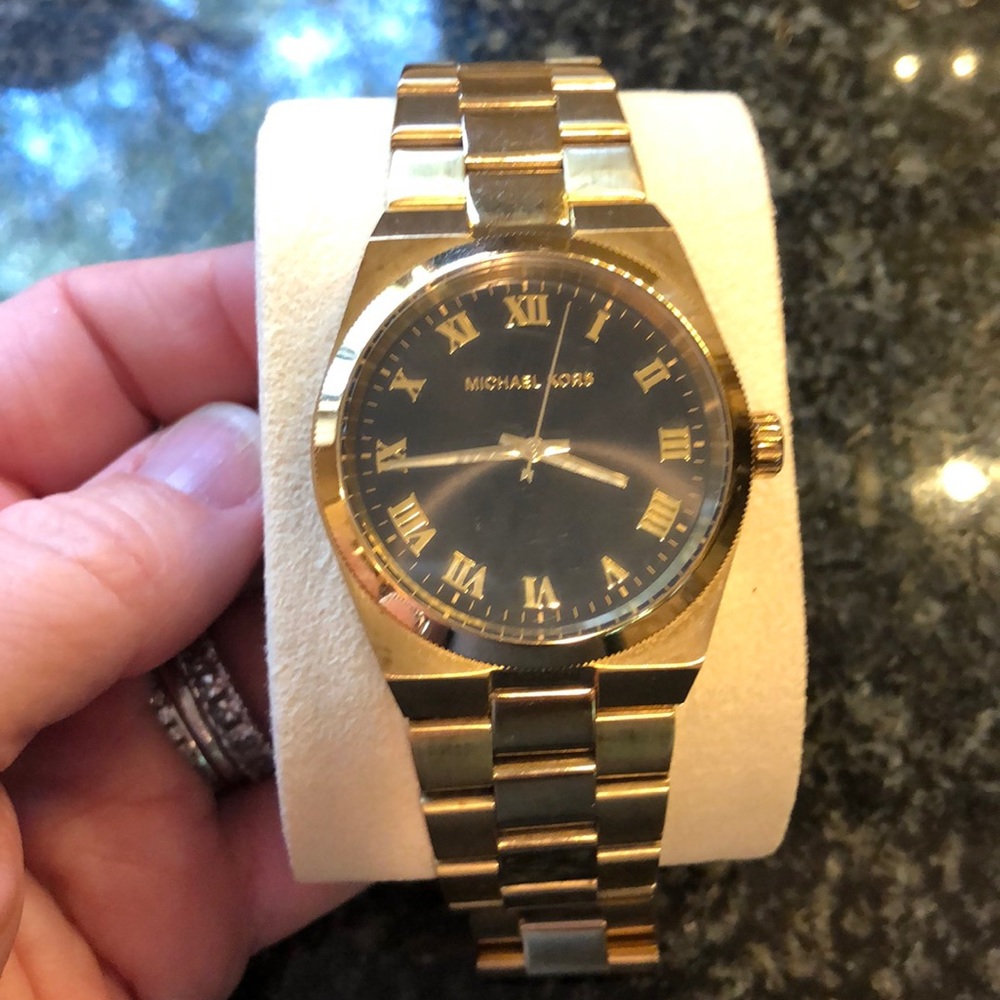 Michael Kors Channing MK 6061 gold watch